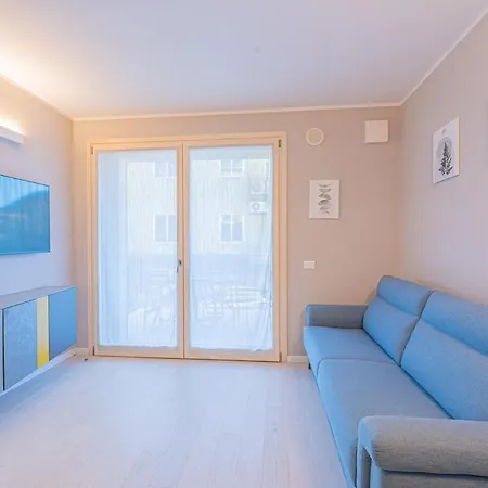 Lakeside & Station - Maison Elvian Apartamento Desenzano del Garda