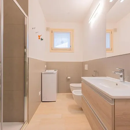 Lakeside & Station - Maison Elvian Apartamento
